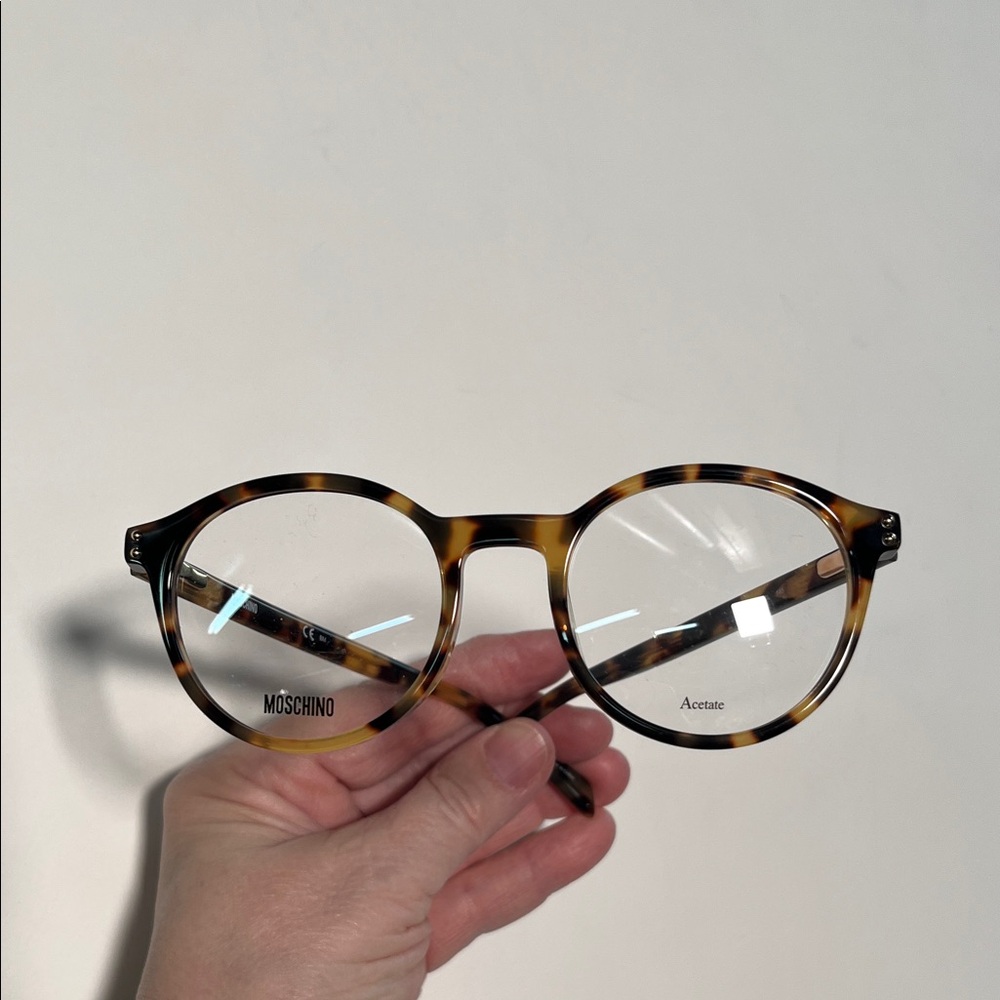 Moschino NWOT Preppy Collegiate 48-20-145 Round Brown Tortoise Eyeglass Frames